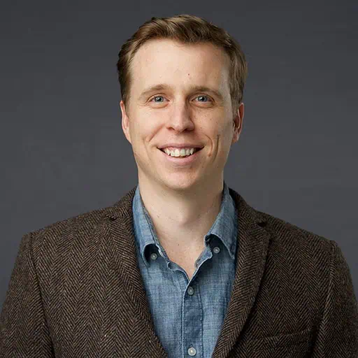 lik Photos Employee – Josh Dowdy